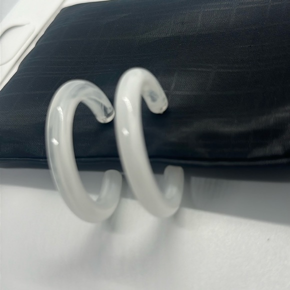 Chunky White Acrylic Hoop Earrings | Lucite Resin Hoops | Statement Jewelry - Picture 14 of 16